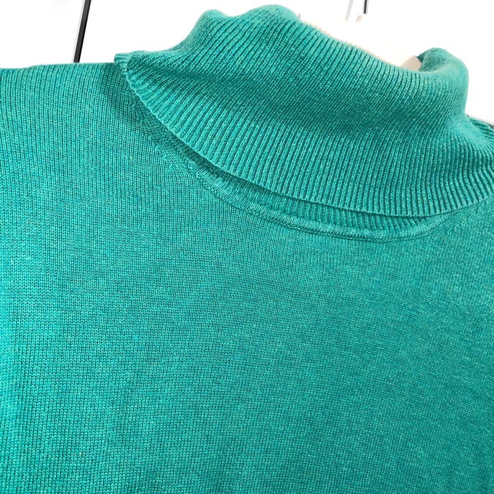 Sweater - Picture 3 of 7